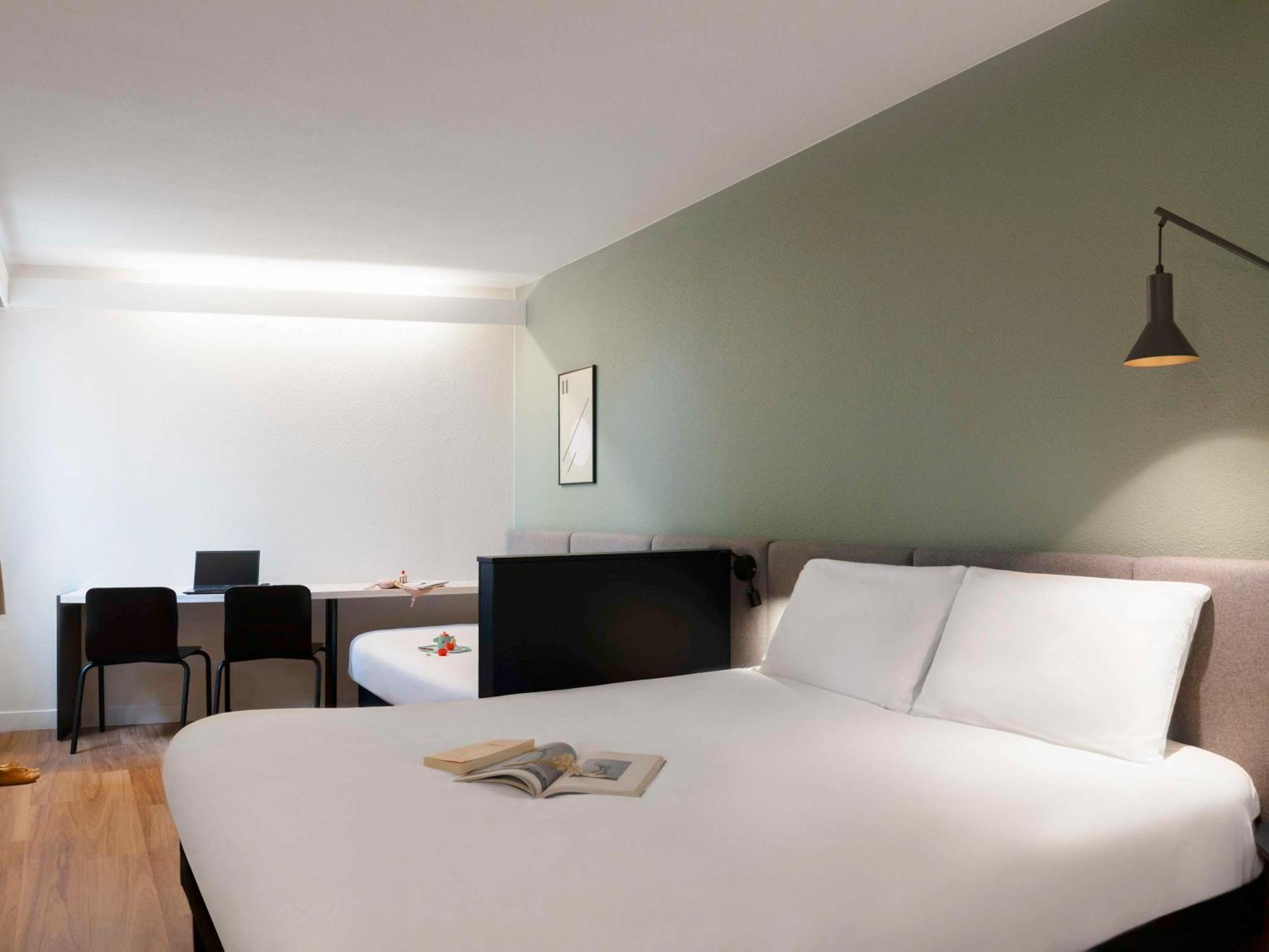Ibis Nancy-Brabois Hotel Vandoeuvre-les-Nancy Bagian luar foto